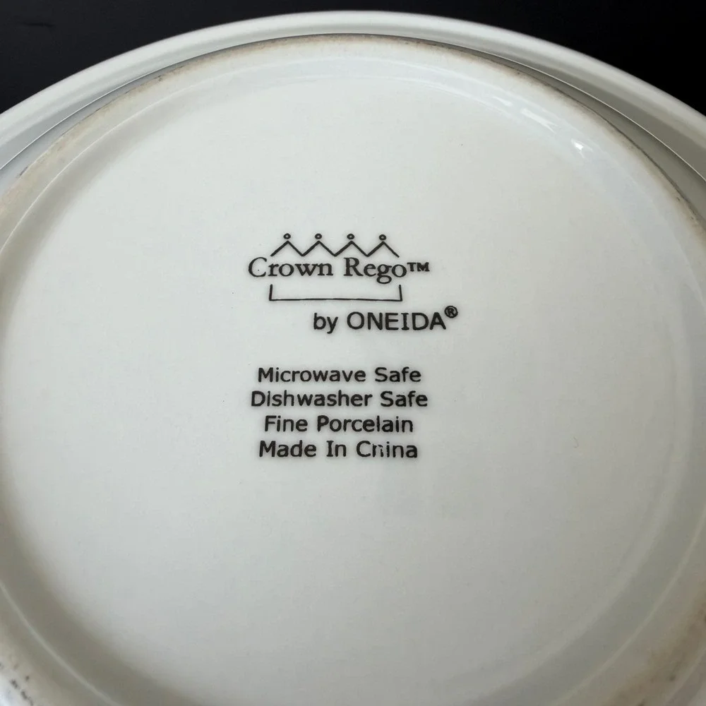 Oneida Crown Rego Checkered Dinner‎ Plates  Red Black Diner Retro 6pc